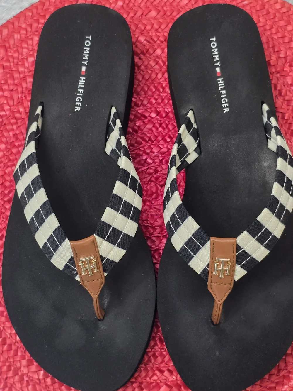 Tommy Hilfiger Black and Cream Check Strap Women's Sandals